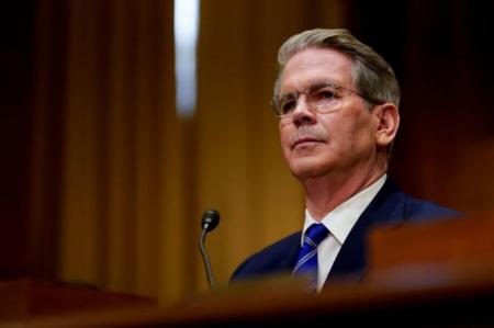 جانستون: واشنگتن برای ایجاد ناآرامی، اقتصاد ایران را هدف گرفت