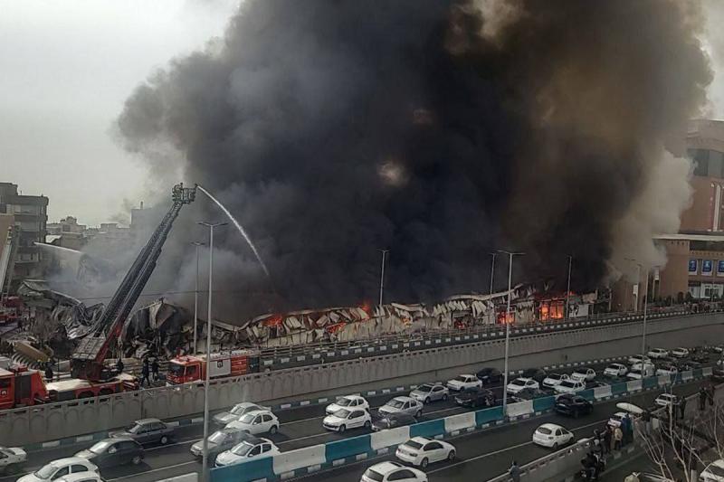 اتصالی سیم برق عامل اصلی حریق بازار جنت تهران بود