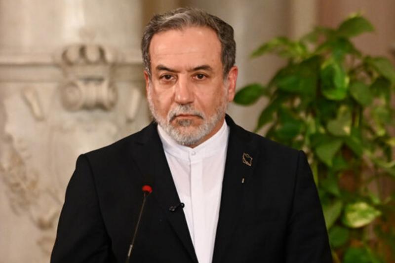 با ابتکارات واقعی برای دستیابی به توافق عادلانه به ژنو آمده‌ام 