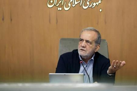 مواضع من تغییری نکرده و هیچ تفاوتی با گذشته نکرده‌ام