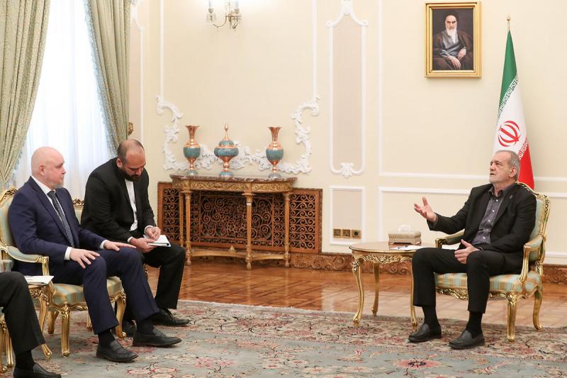 مصمم به اجرای سریع برنامه جامع همکاری‌های راهبردی ایران و روسیه هستیم