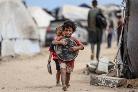 آنروا: اسرائیل همچنان از ورود کمک‌ها به غزه جلوگیری می‌کند
