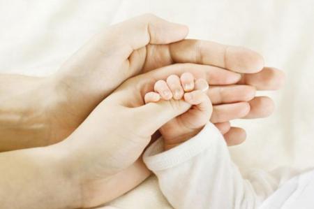 شیطان با وعده فقر کمین کرده است