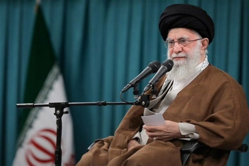 امام خامنه ای در محل کارشان در بیت رهبری به شهادت رسیدند
