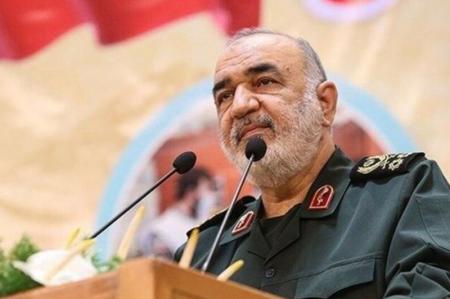 افتخاری عظیم است که به «مکتب امام خامنه‌ای» متصل بوده و هستیم