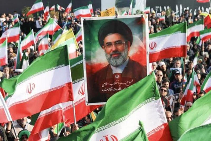بیعت سینماگران مستند با آیت‌الله سیدمجتبی خامنه‌ای