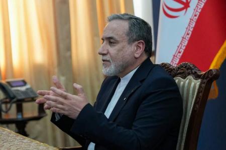 لازم باشد جان خودمان را هم فدا خواهیم کرد