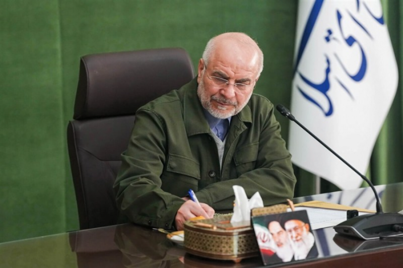 قالیباف: به لطف الهی جز با پیروزی از این جنگ خارج نمی شویم