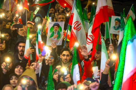 استمرار حضور مردمی؛ پاسخ قاطع ملت به ددمنشی های دشمن