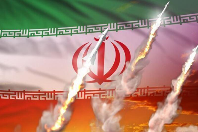 سپاه ناو بالگردبر آمریکایی را مجبور به عقب‌نشینی کرد
