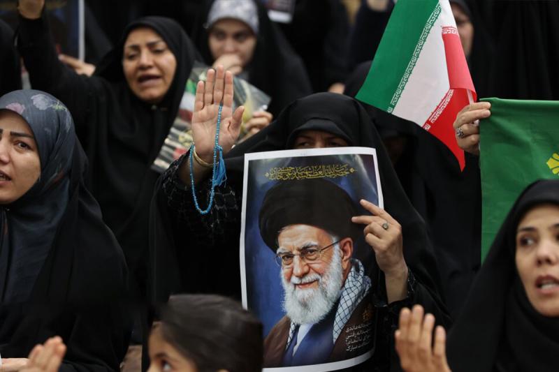 بعثت خون در چهلمین روز فراق رهبر شهید