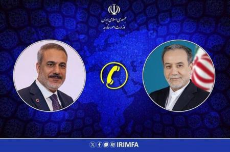 گفتگوی تلفنی وزرای خارجه جمهوری اسلامی ایران و ترکیه 