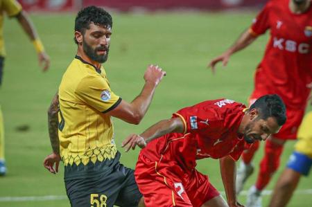 سپاهان و فولاد از ادامه لیگ برتر کنار کشیدند