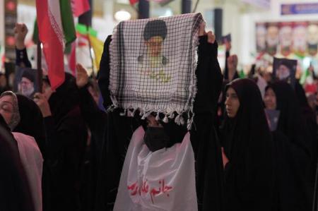 راهپیمایی «دختران جانفدای ایران» در تهران برگزار شد