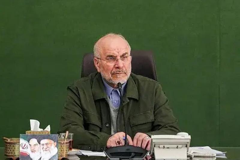 قالیباف: ارتش، نماد اقتدار، امنیت و مرزبانی از ایران عزیز است