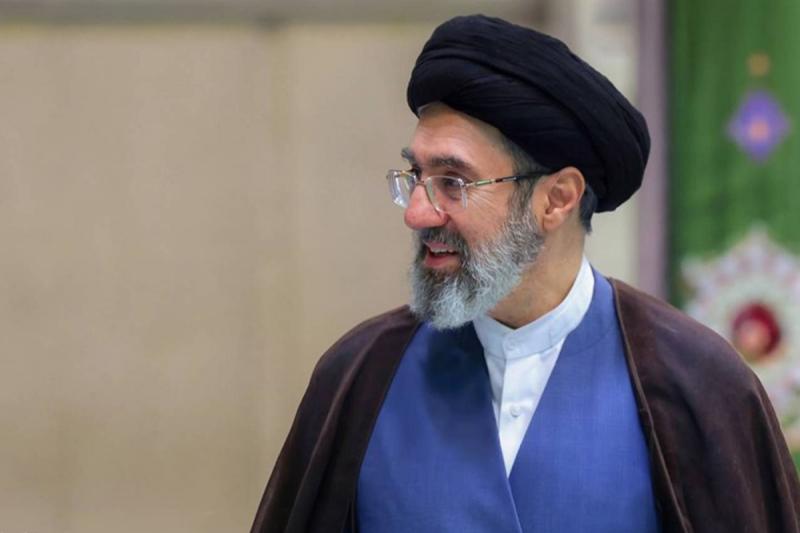 الگوی خاص رهبر انقلاب در مدیریت جنگ
