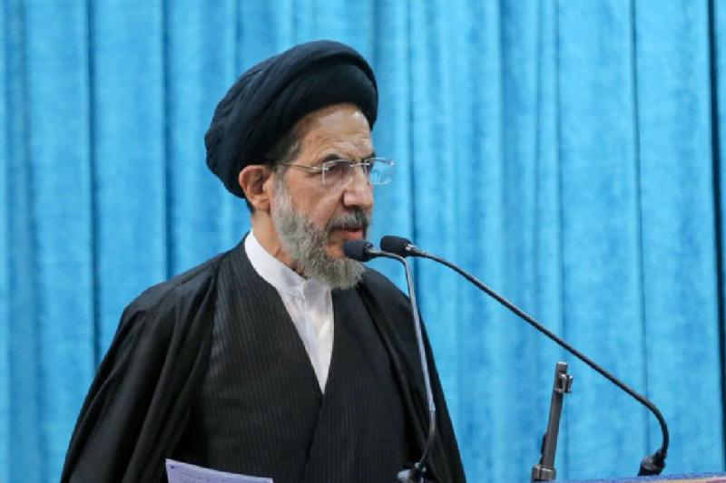 رهبر شهید با اراده استوار خود امت اسلام را در مسیر اقتدار هدایت کرد