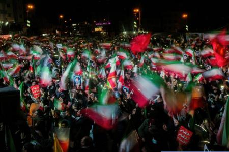 روایت بانویی که در جنگ ترکیبی راهش را پیدا کرد