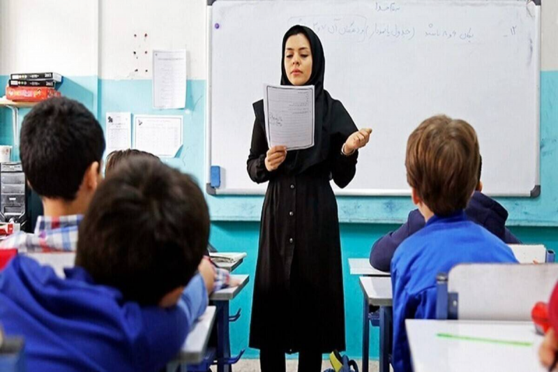 افزایش حقوق معلمان با ارتقای هر رتبه 
