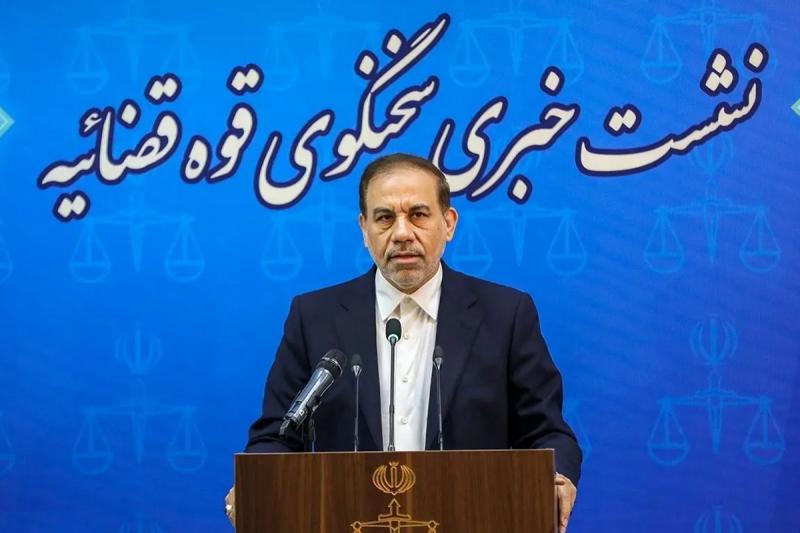 با اخلالگران بازار و سودجویان برخورد قاطع می‌کنیم