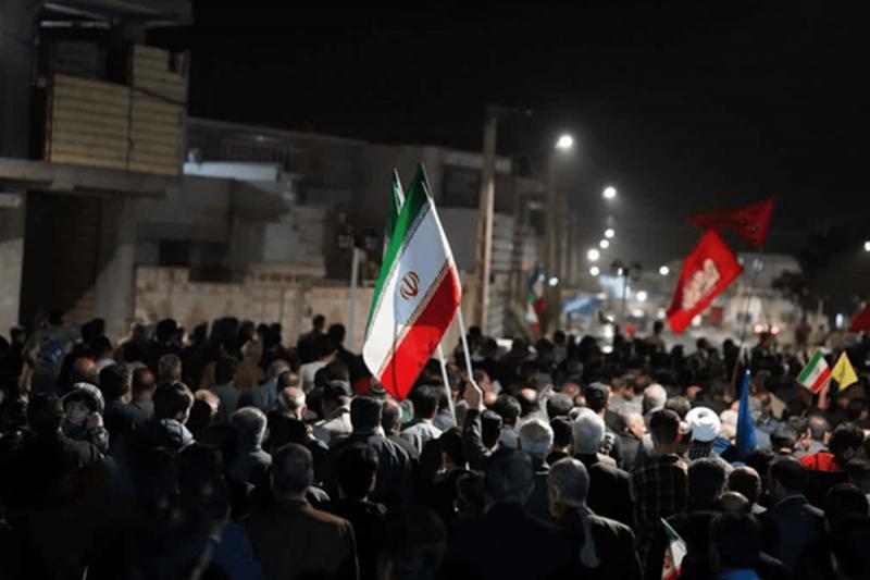 رمز پیروزی، وحدت میان سه سنگر