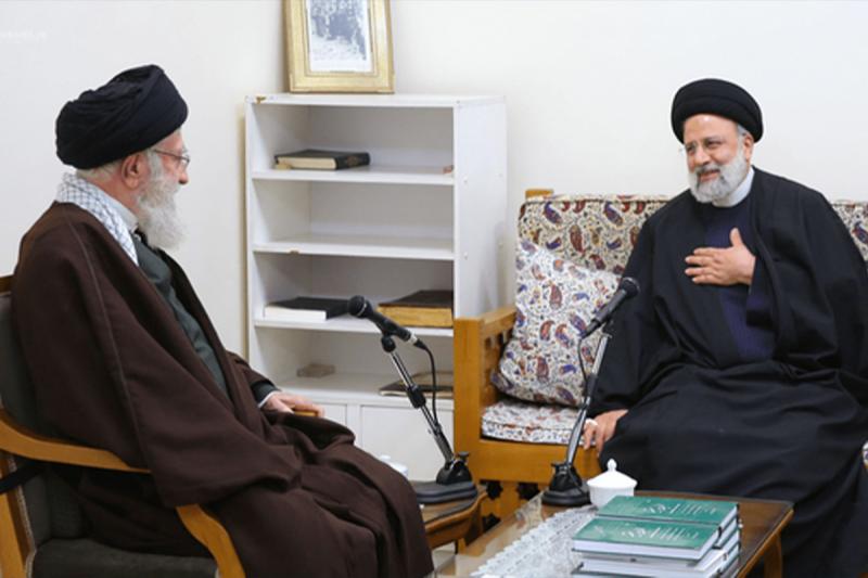 ماجرای دیدار خانوادگی شهید رئیسی با رهبر شهید بعد از انتخابات سال ۹۶ + فیلم
