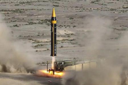 آسمان سرزمین های اشغالی در تصرف موشک های ایران است