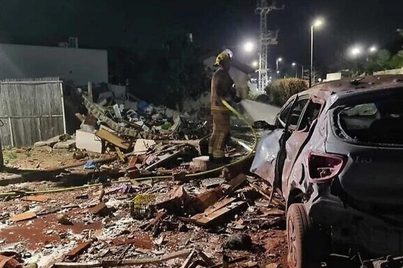 الجزیره: اسرائیل در نتیجه موشک‌های ایران فلج شد