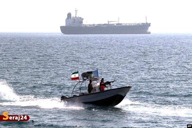 دوربرگردان ۴ نفتکش در تنگه هرمز