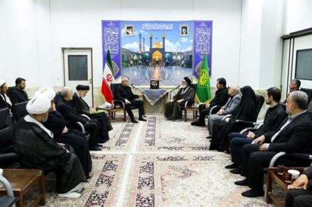 دولت در جنگ اخیر اجازه نداد زندگی مردم دچار اختلال شود