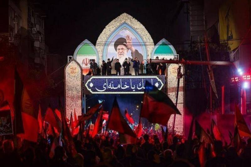میلیون‌ها زائر برای تشییع رهبر شهید راهی تهران می‌شوند