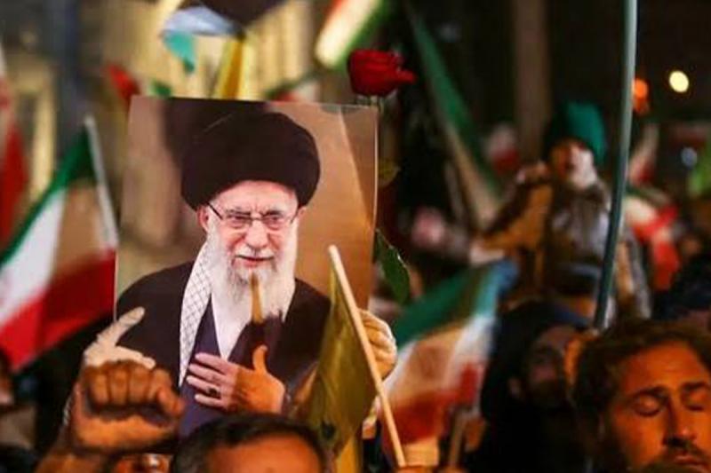 بزرگ‌ترین استقرار درمانی در مراسم تشییع رهبر شهید