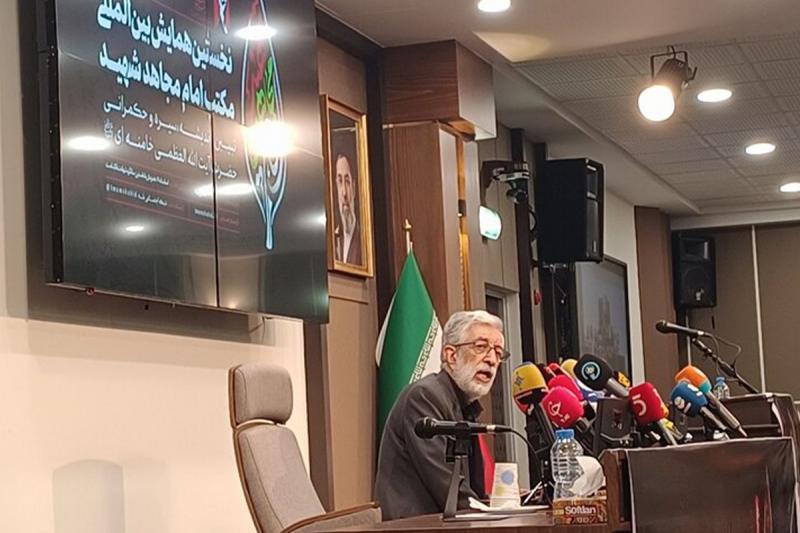 استقلال و مقابله با نظام سلطه از راهبردهای امام شهید بود
