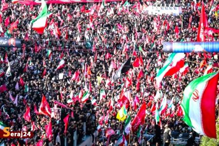 تشییع پیکر مطهر رهبر شهید انقلاب در مشهد + تصاویر 