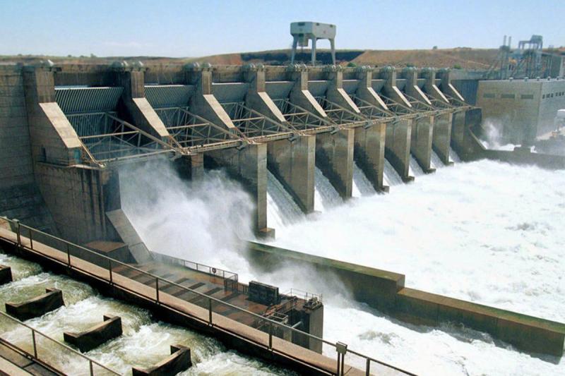 ۶۲ سد در کشور توسط قرارگاه خاتم احداث شده است