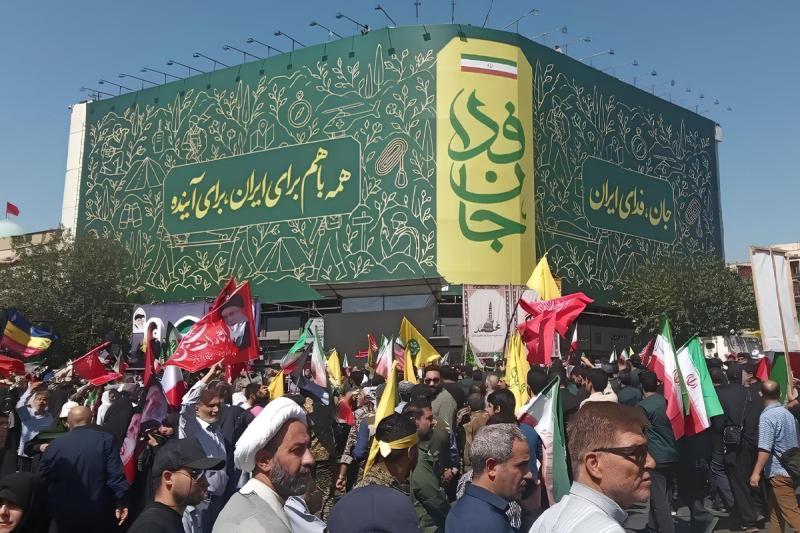 دانشگاه حل‌مسئله دال مرکزی گفتمان «جان‌فدا»