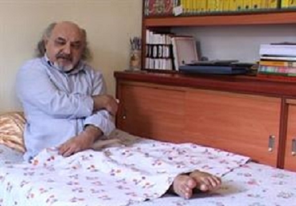 جانبازی با شش دکترا پادشاهی می‌کند+عکس