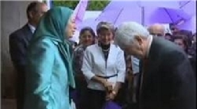 افشاگری دختر قرقیزی از مراسم منافقین در پاریس