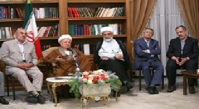 به دور از جار و جنجال، به اولویت‌بندی فرهنگی، اخلاقی، رفاهی و عمرانی بپردازید