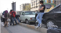  زنگ خطر فرهنگی در پیاده رو کلان شهرها!!