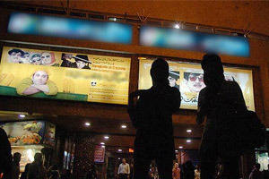 «ایرباس» با حضور بازیگران هالیوودی /«عرق سرد» بر پیشانی کیمیایی 