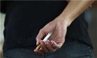 ۱۱ سالگی سن شروع مصرف سیگار در کشور/ افزایش چاقی شکمی در پسرها