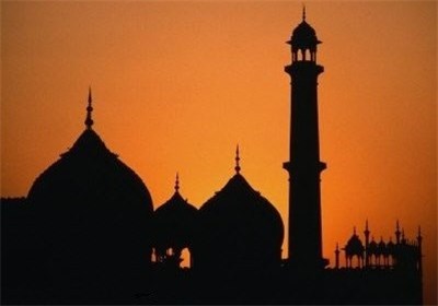 مهدی عادلی؛ قاری و مؤذن چهارمین روز از نمایشگاه قرآن