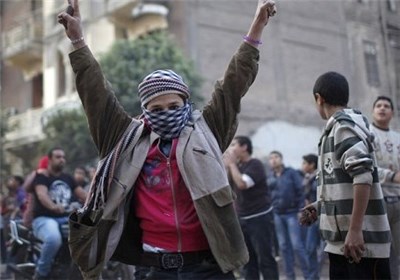 شروع جنگ داخلی مصر با تقابل ارتش و طرفداران مرسی/رهبر اخوانی ها، ارتش را تهدید به تشکیل ارتش آزاد مصر نمود