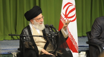 مسئولیت سنگین شاعر در قبال مسائل اصلی کشور و حرکت الهام بخش انقلاب اسلامی