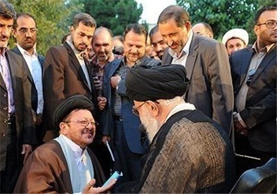 حاشیه‌هایی از دیدار شاعران با رهبر انقلاب: 