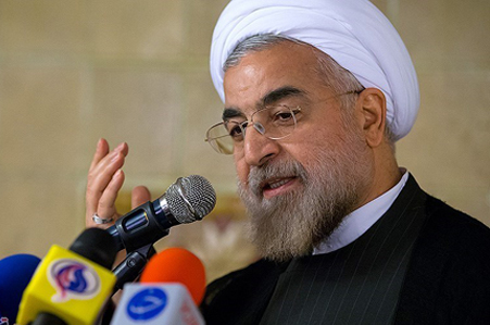 مجری «ماه عسل» با حسن روحانی گفت و گو می کند
