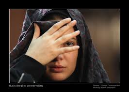 طرح معضلاتی چون تجاوز در فیلم درخشنده/جسارت کارگردان در ساخت سیاه ترین تصویر از جامعه ایران!