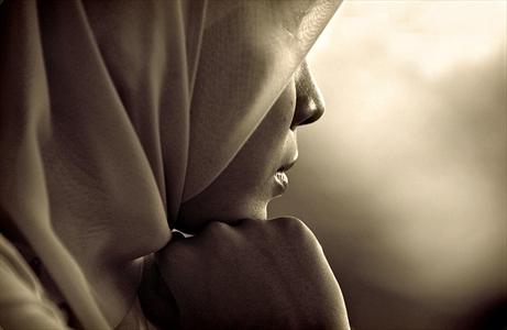 دختر جوان آمریکایی که به عشق امام خمینی مسلمان شد