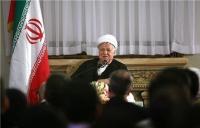 آقای رفسنجانی یا در مجلس عذرخواهی کند و یا قسم بخورد